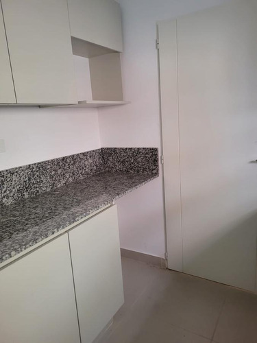 Imagen 11 de 22 de Venta Departamento 2 Ambientes C/ Cochera Y Parrilla Apto Profesional Centro San Fernando