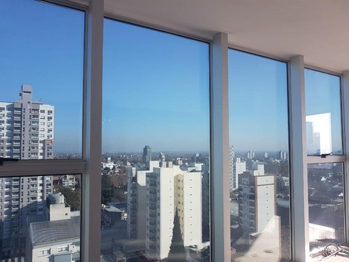 Oficina En Venta Ubicado En Banfield, Lomas De Zamora