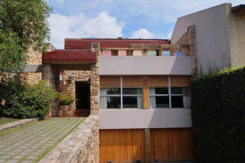 Se Vende Gran Casa En El Corazon De Barrio General Paz