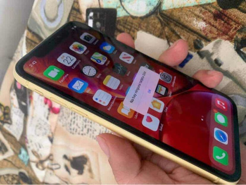 iPhone XR 64 Gb