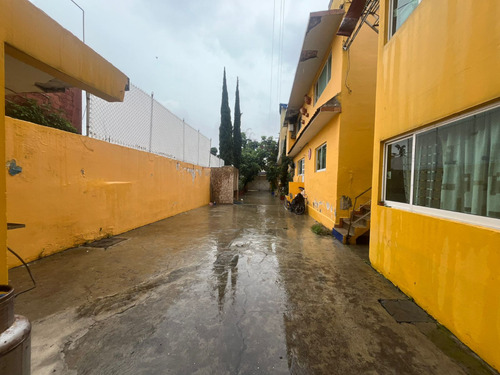 Edificio En Venta Con 6 Unidades Rentables Se Puede Vender Con Inquilinos