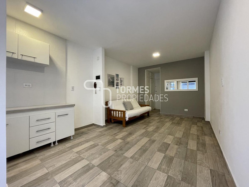 Imagen 15 de 30 de Tour Virtual Departamento En Venta 1 Ambiente Con Balcón A Metros De Plaza Colón - Mar Del Plata