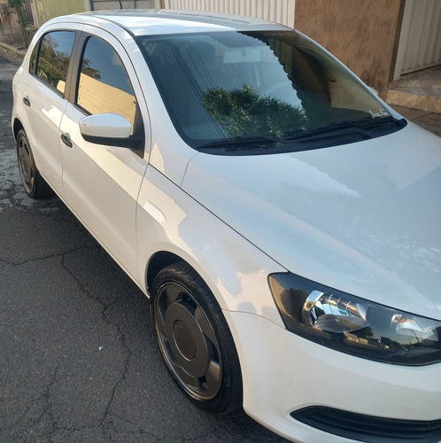 Imagem 1 de 15 de Volkswagen Gol 2015 1.0 Trendline Total Flex 5p