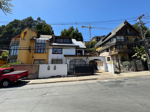 Casa 3 Pisos 8d 4b Chorrillos U De Concepción