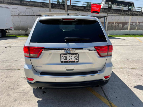 Imagen 7 de 15 de Jeep Grand Cherokee 4.7 Limited V8 4x2 Aut Ac 2011