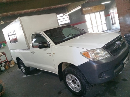 Toyota Hilux Dx 2.5 Td 4x2 Cabina Simple Con Cupula