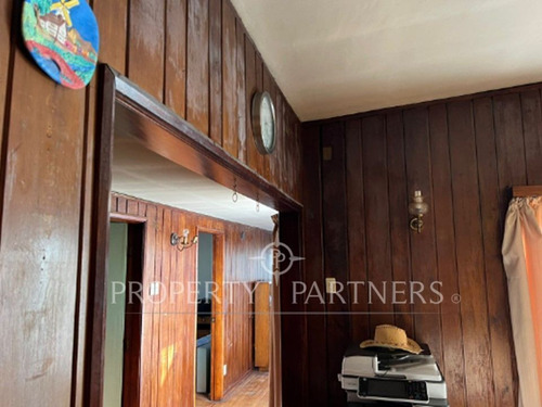 Arriendo Casa En Excelente Ubicación A Pasos De C...