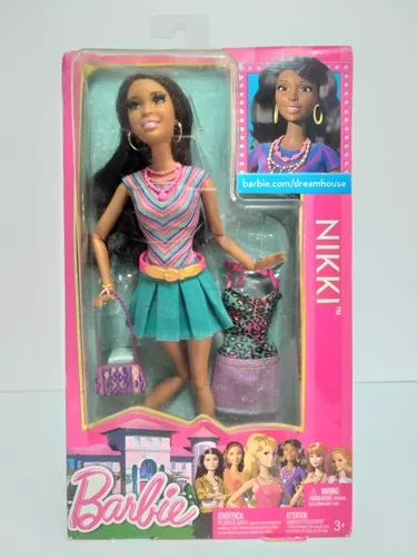 Boneca barbie negra niki