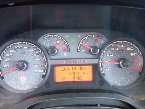 Fiat Palio Weekend Adventure Locker