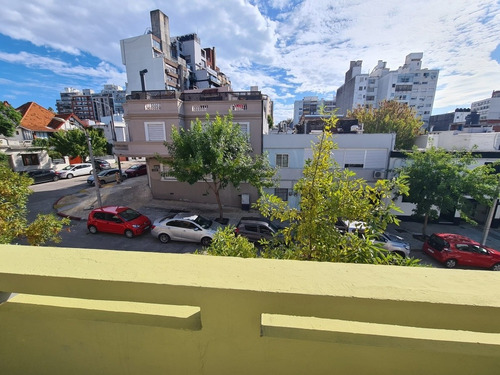 Imagen 6 de 21 de Apartamento Con 2 Dormitorios En Pocitos
