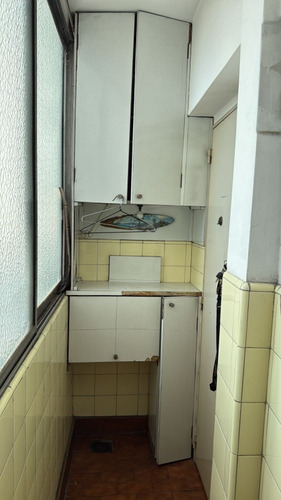 Departamento 3 Ambientes Frente Plaza Flores