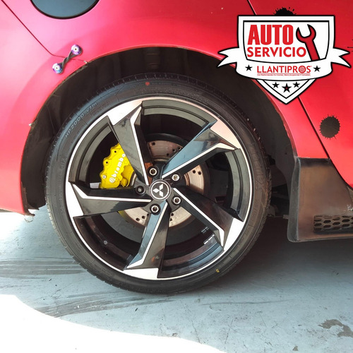 Servicio De Alineación Profesional Para Auto