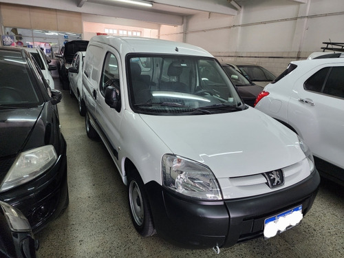 Imagen 3 de 10 de Peugeot Partner 2021 1.4 Furgon Confort