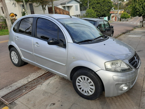 Imagem 4 de 5 de Citroën C3 1.4 Flex 4p