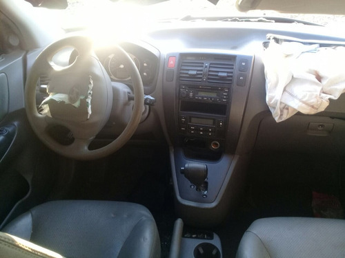 Imagem 4 de 7 de Sucata Hyundai Tucson 2.7 V6 4x4 2007 Autom. - Rs Auto Peças