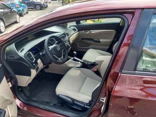 Imagen 9 de 15 de Honda Civic 1.8 Ex Sedan L4 Man Mt 2015
