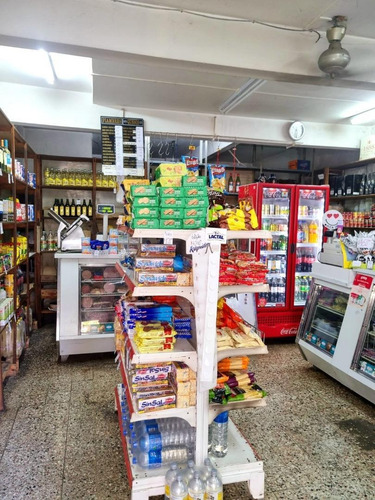 Imagen 5 de 10 de Excelente Local 5x10 Apto Todo Rubro!
