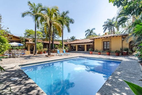 Venta De Casa De Un Nivel En Esquina Zona Centro Cuernavaca Morelos