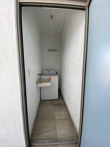 Propiedad Para Inversión En Venta Con 2 Deptos, 1 Loft En Milenio, Queretaro.