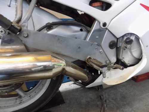 Imagen 9 de 15 de Moto Honda Cbr 600
