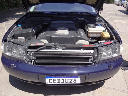 Imagem 2 de 8 de Audi A8 4.2