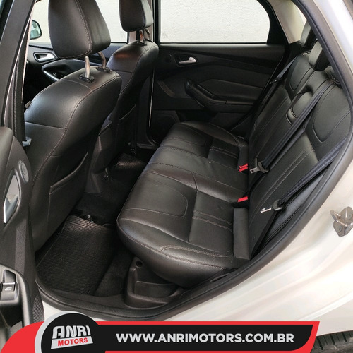 Ford Focus 2.0 Titanium Flex Powershift 5p