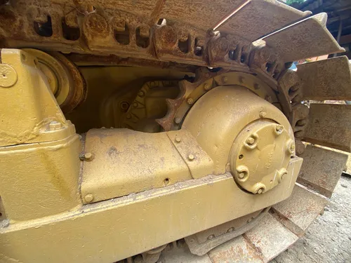 Bulldozer Caterpillar D6d Mod 1980