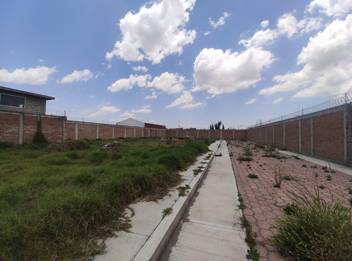 Venta De Terreno Para Desarrolladores 1950m2 En Ocotitlan Metepec