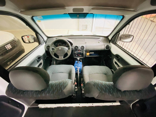 Imagem 6 de 13 de Renault Kangoo 1.6 Express 16v Flex 4p Manual