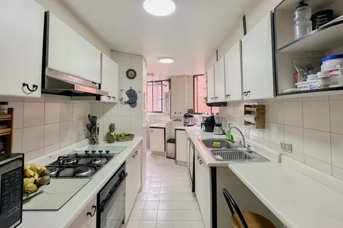 Apartamento En Venta En Los Rosales. Cod V7092