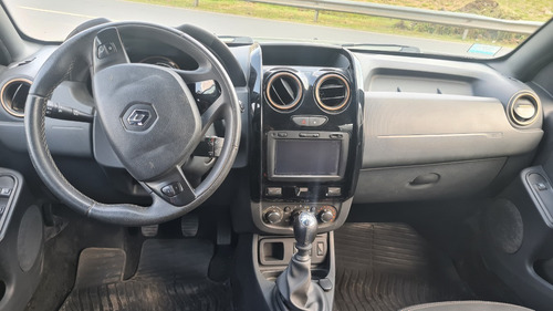 Imagen 21 de 23 de Renault Duster 2.0 4x2 Privilege