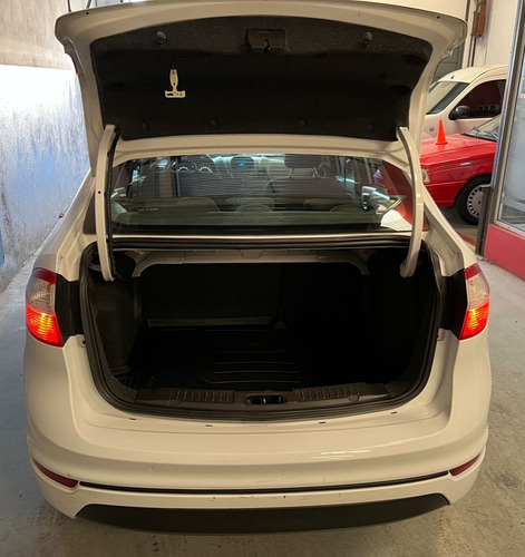 Ford Fiesta Kinetic 1.6 Se Plus 120cv