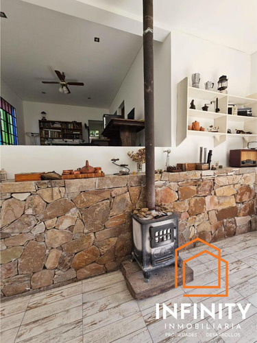 Casa En La Misión Con Piscina