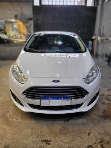 Ford Fiesta Kinetic Titanium Powershift