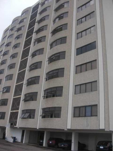 Imagen 1 de 11 de Se Vende Cómodo Apartamento En Maracaibo