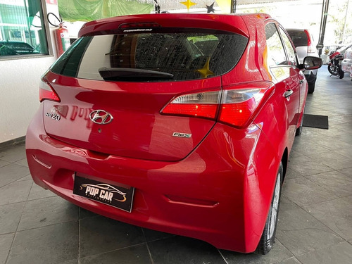 Imagem 3 de 10 de Hyundai Hb20 1.0 Comfort Plus 12v Flex 4p Manual