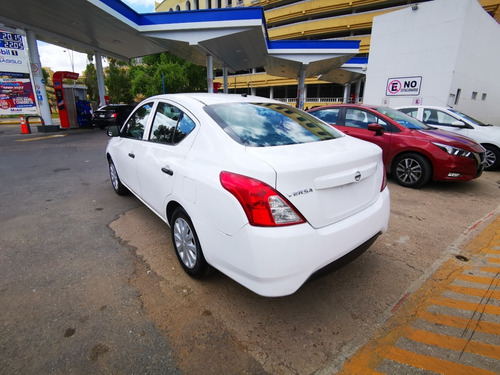 Imagen 5 de 12 de Nissan Versa Drive Tm 2018