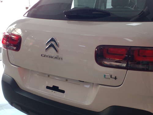 Imagen 8 de 15 de Citroën C4 Cactus Feel Pack Plus! Patentado (gdr)