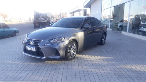 Imagen 1 de 15 de Lexus Is300h Luxury