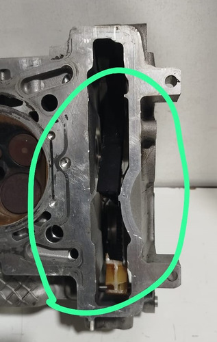 Cabeçote Mercedes C180 2011 A 2014 1.8 Gasolina Com Detalhe (Usado)