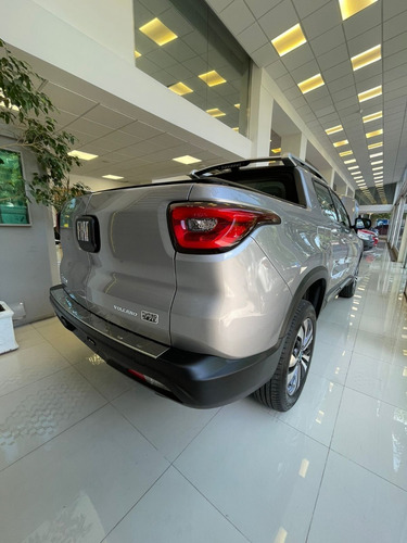 Imagen 10 de 16 de Fiat Toro 1.3 270 Turbo Volcano 4x2 At