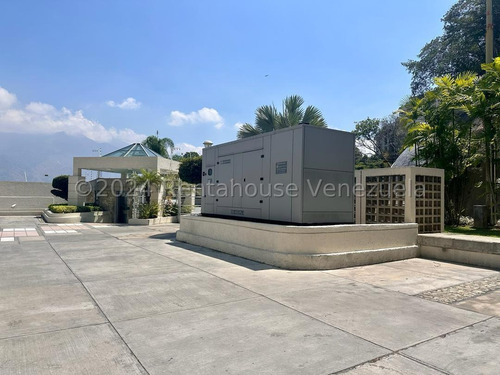 Lujoso Apartamento En Venta En Lomas De Las Mercedes Iq25-2581