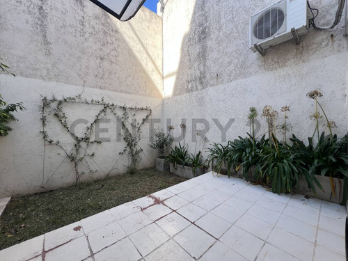Alquiler Ph, Mono Divisible, 60 M2, Patio, Jardin, Lavadero, Garage, Baulera. Laprida 2000, Florida