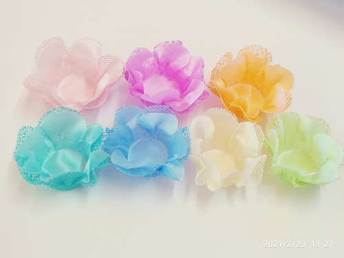 Imagem 8 de 9 de 100 Forminha P Doces Modelo Flor Dupla Tela Escócia E Tecido