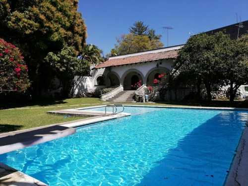 Casa Sola En Lomas De La Selva, Cuernavaca, Morelos