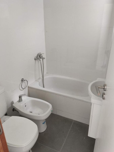 Imagen 10 de 10 de Venta Departamento 1 Dormitorio A Estrenar. 6 E/ 65 Y 66