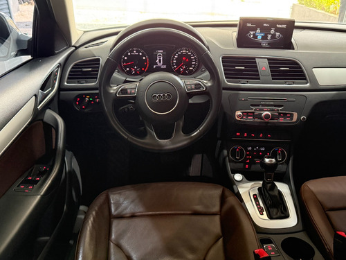 Audi Q3 Q3 1.4 TFSI Ambiente S Tronic (Flex)