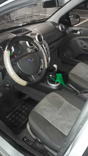 Ford Fiesta Sedan 1.6 Class 4 Portas