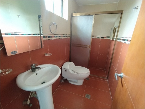 Imagen 8 de 13 de Town House En Venta Naguanagua Mañongo Mb Aa