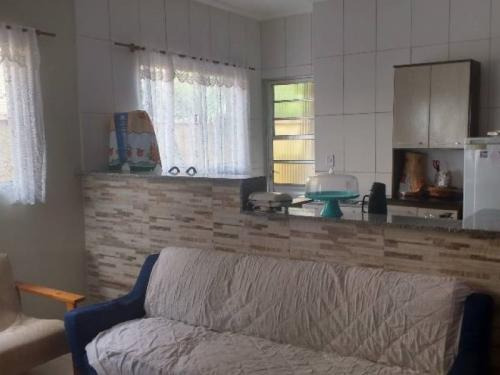 Imagem 2 de 12 de Casa No Litoral Com 2 Dormitórios Em Itanhaém/sp 6705pc